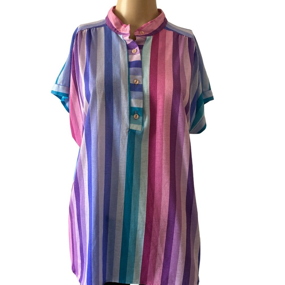 Vintage Lady Winn California by Teddi striped pastel size M-L Shirt